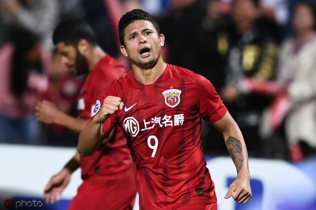 爱游戏官方入口-天津泰达险胜延续连胜，球队表现稳定