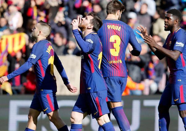 关于莱沃库森门将神勇扑救，帮助球队保持不败的信息