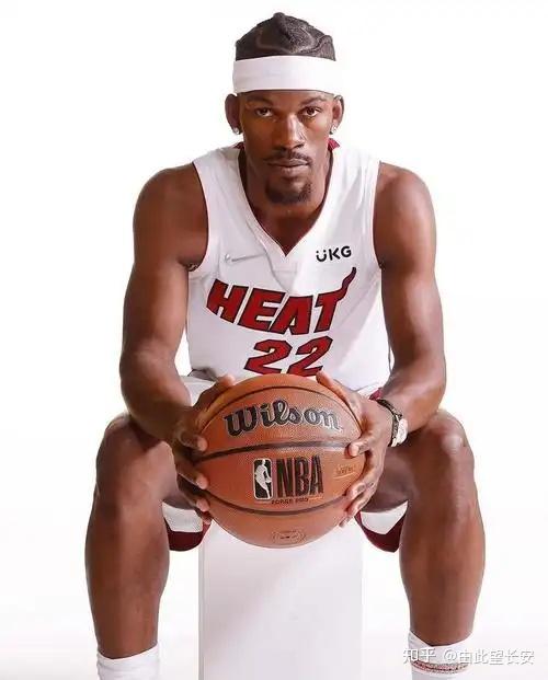 爱游戏网站-关于热火队老将宣布退役，球迷和队友感慨不舍送别传奇球员的信息