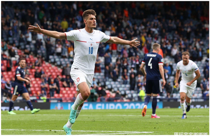 爱游戏官网入口-包含北爱尔兰客场逼平挪威，保持不败战绩的词条