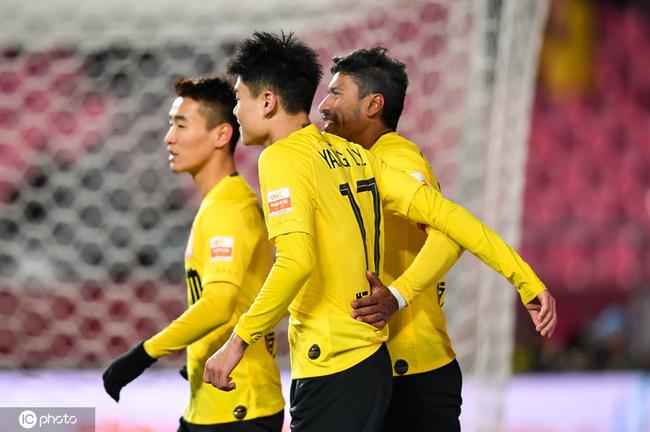 富力客场战平恒大,保住争冠希望的简单介绍 富力客场战平恒大,保住争冠希望的简单介绍