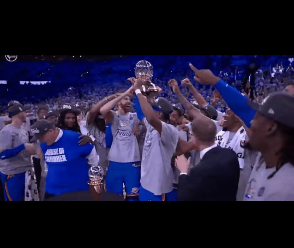 森林狼大胜国王,拿下两连胜 森林狼大胜国王,拿下两连胜