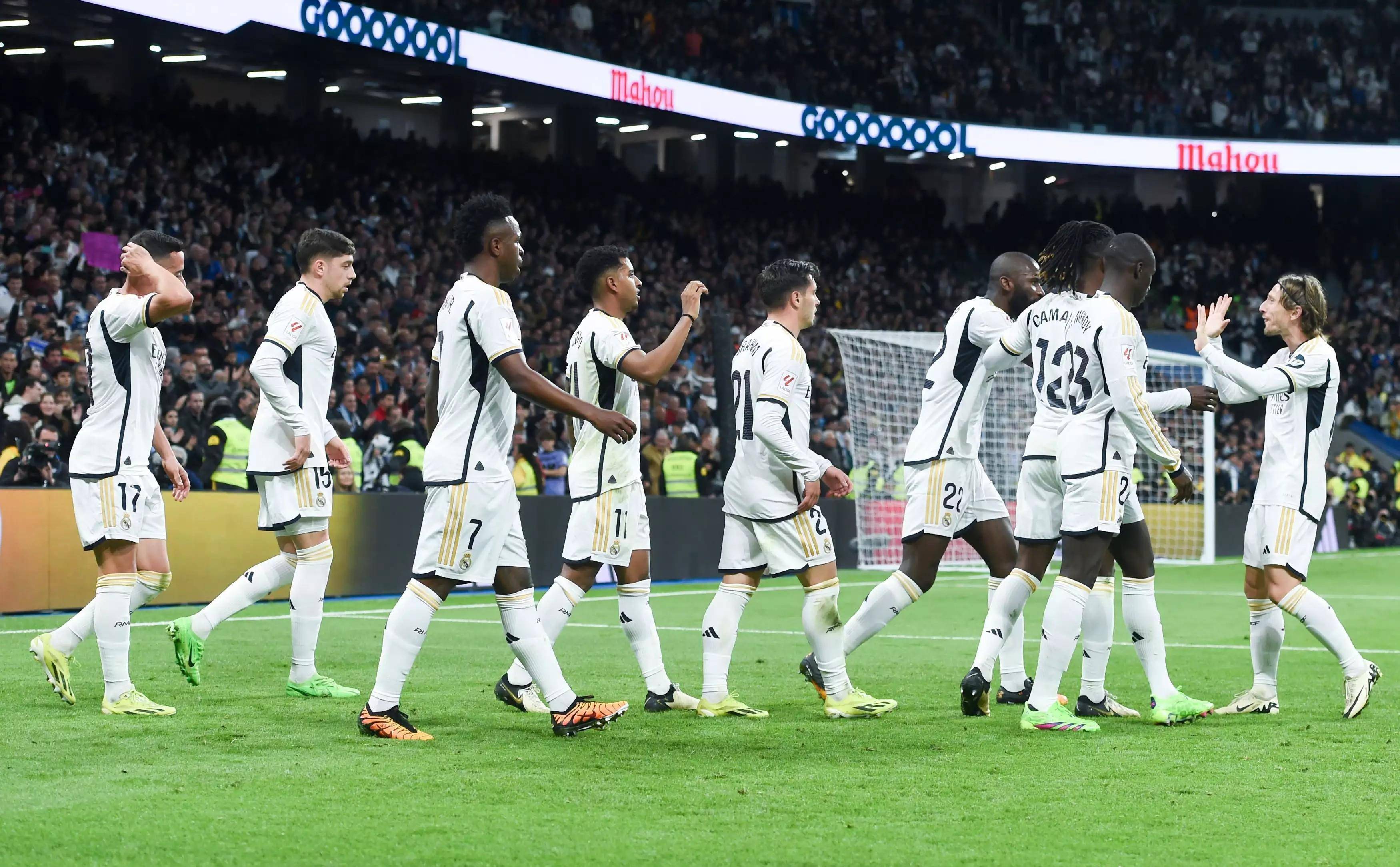 关于奥萨苏纳主场胜出：新援助攻助力吞噬对手的信息