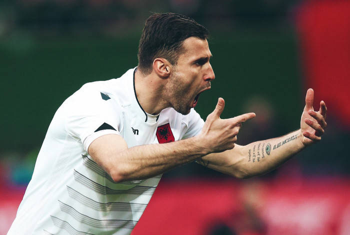 爱游戏在线-包含阿尔巴尼亚球队欧洲征战失利，球迷担忧未来的词条