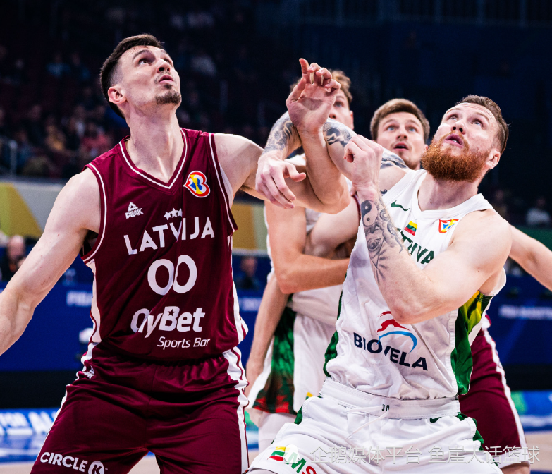 拉脱维亚足球队大胜立陶宛对手