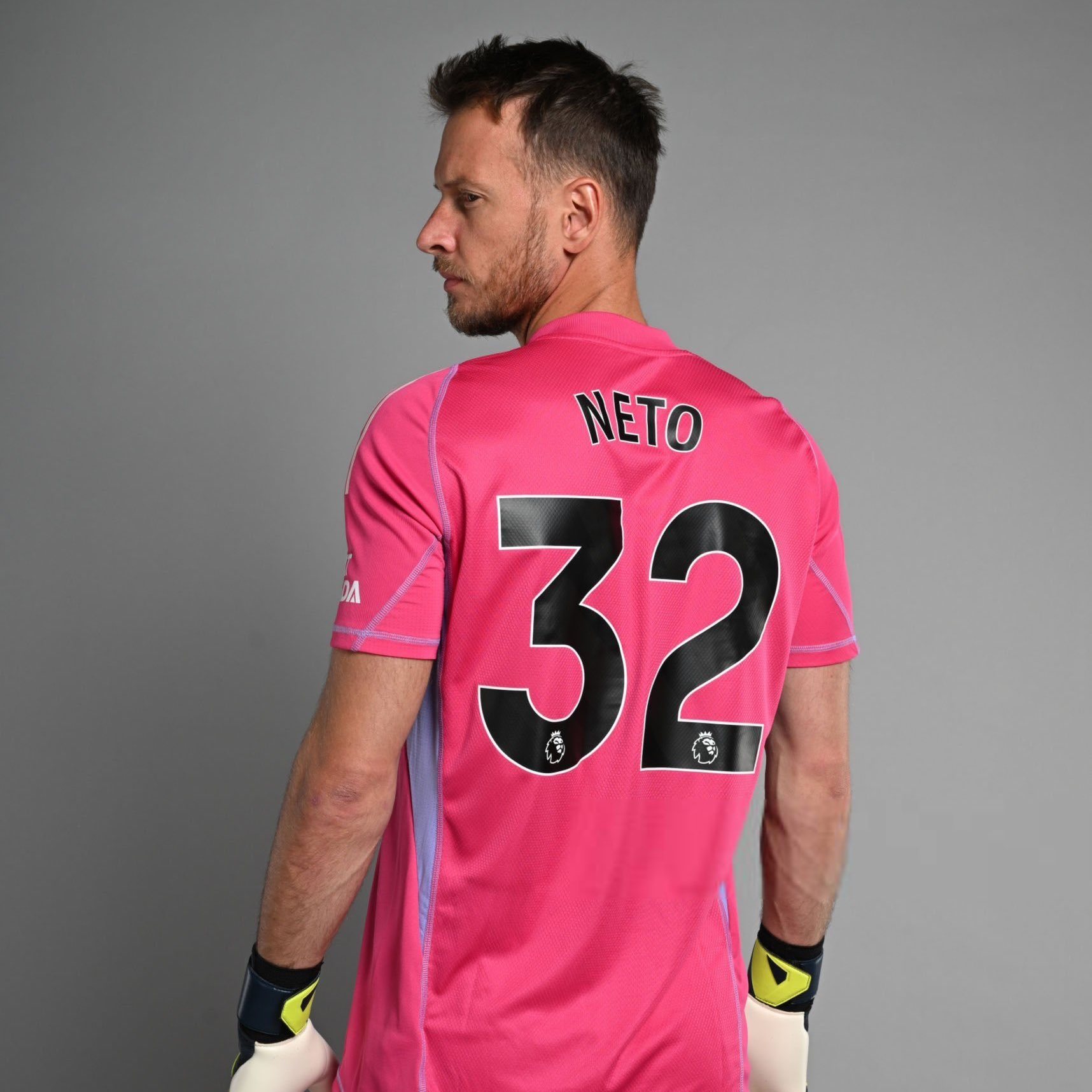 爱游戏链接-克罗托内客场告捷，主教练赞誉球员拼搏