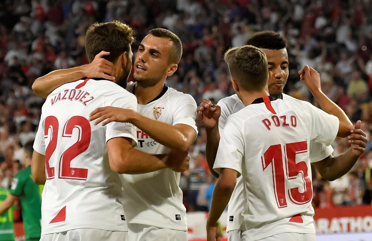 爱游戏app下载-意大利队主场力克希腊，实力再获提升