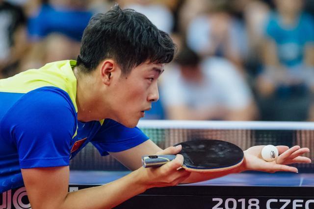 关于捷克队赢得关键胜利，挺进淘汰赛的信息