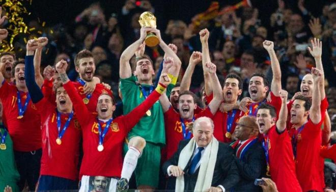 西班牙运动员力压对手,夺得冠军头衔 西班牙运动员力压对手,夺得冠军头衔